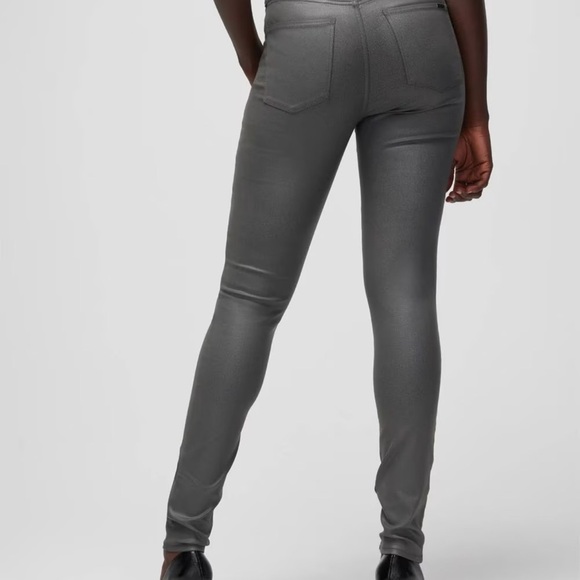White House Black Market Gray Skinny Jeans with Smooth Denim Finish - Picture 1 of 12